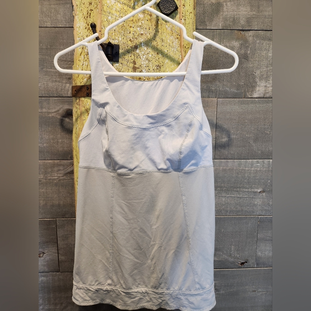 Lululemon Ta Ta Topper
